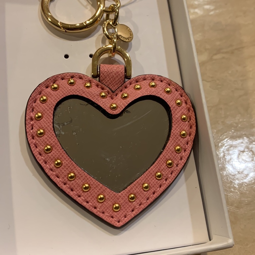 Leather Charm - Picture 8 of 8